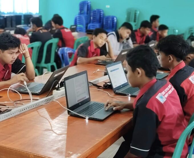Mendalami Manfaat Pentingnya Website Sekolah