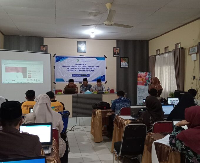 WORKSHOP PENYELARASAN VISI, MISI, DAN TUJUAN SATUAN PENDIDIKAN DENGAN PEMBELAJARAN MENDALAM